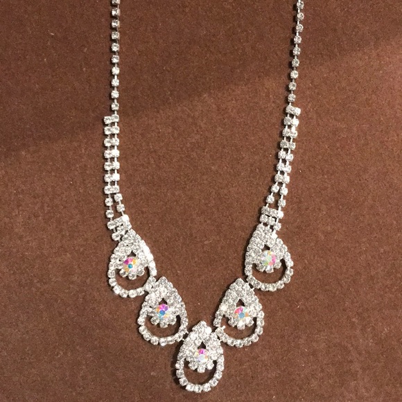 Necklace - Picture 1 of 1
